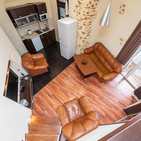 Comfortable Apartment On Mikhaylovskiy Lane Kiev Luaran gambar