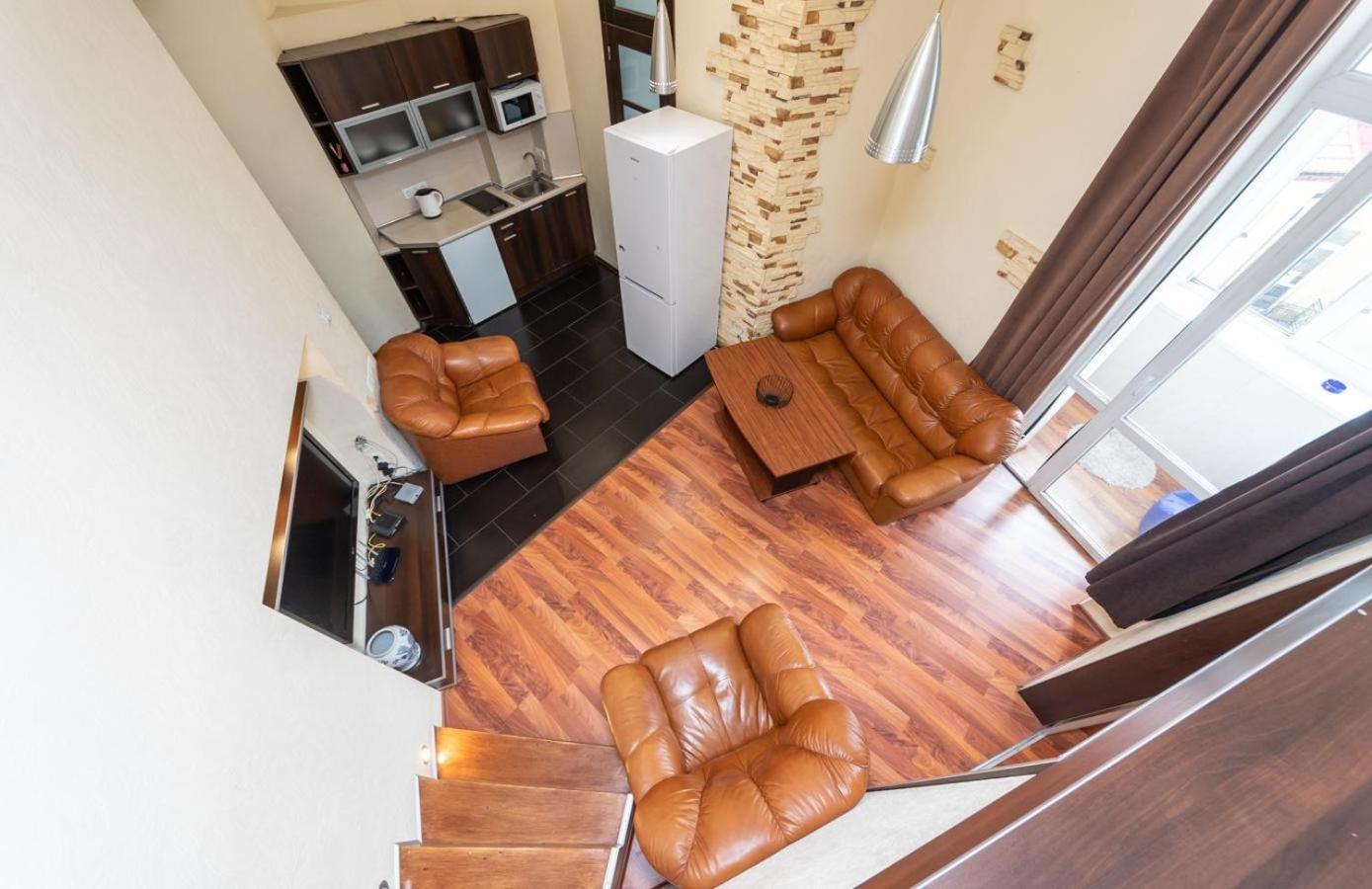 Comfortable Apartment On Mikhaylovskiy Lane Kiev Luaran gambar